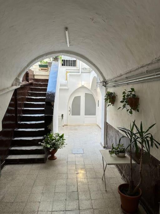 Mediterranean House 巴里 外观 照片